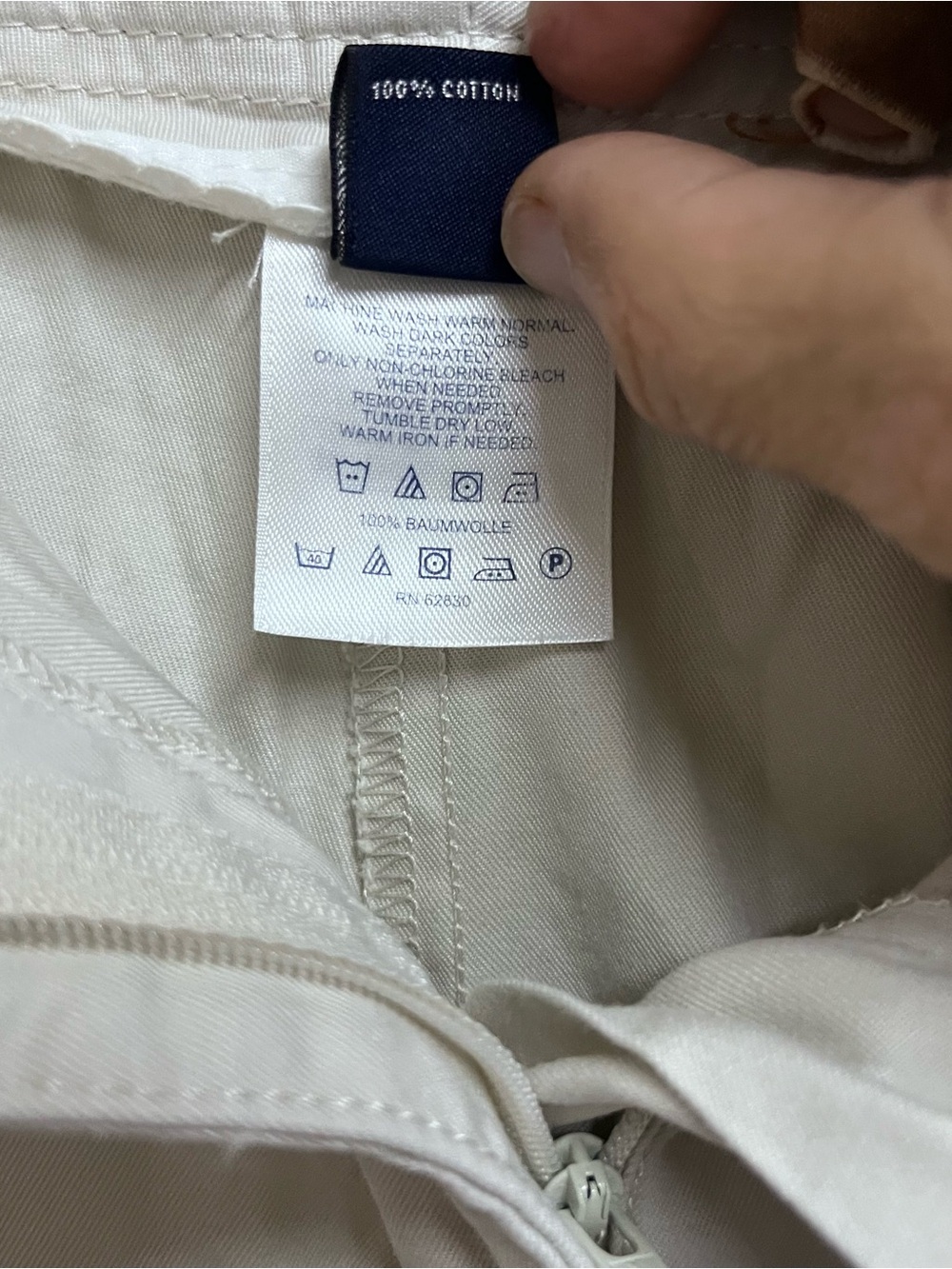 Lands' End Women Mid Rise Chino Shorts Size 16 Beige Classic Comfort - Picture 9 of 9